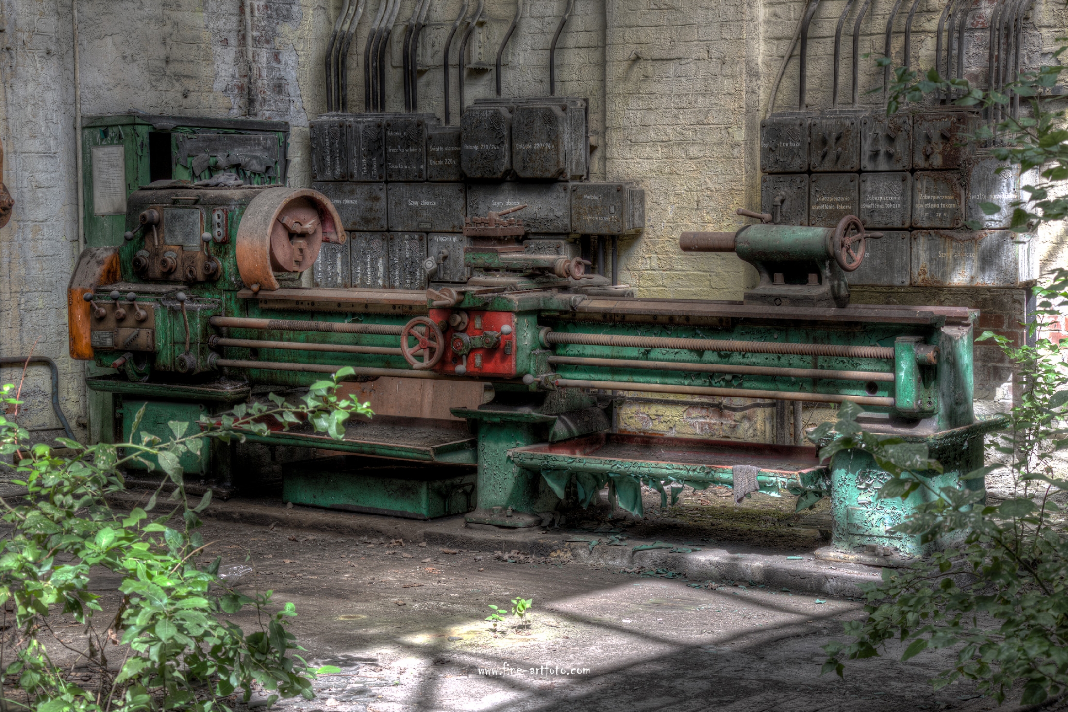 Lathe