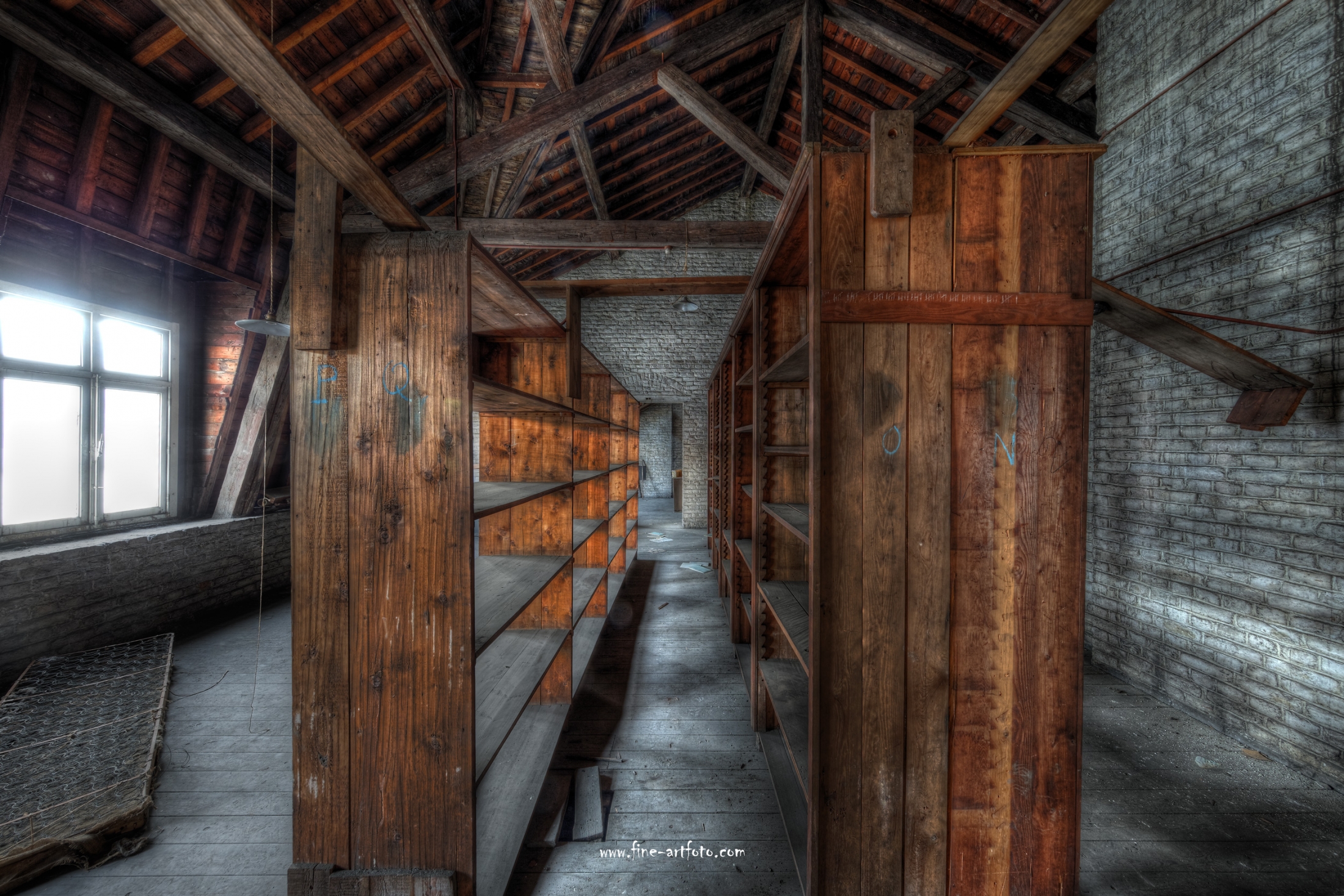 Empty Bibliothek